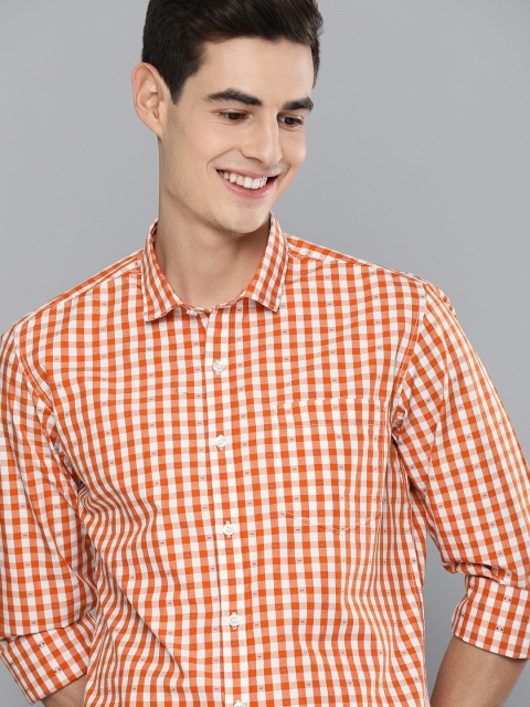 

Mast & Harbour Men Orange & White Regular Fit Checked Casual Shirt