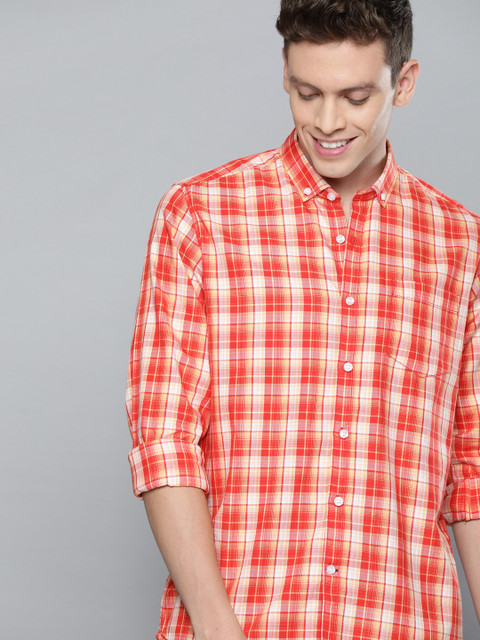 

Mast & Harbour Men Orange Regular Fit Checked Casual Shirt