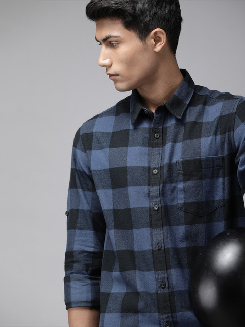 

Roadster Men Navy Blue & Black Regular Fit Buffalo Checked Flannel Casual Shirt