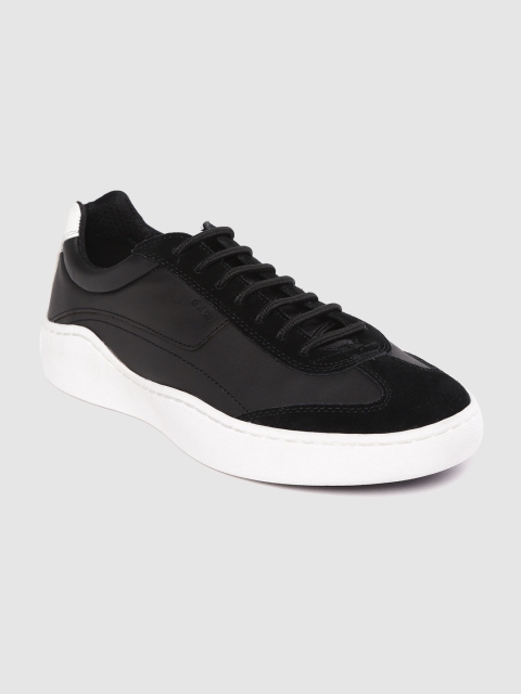 

Geox Men Black Leather Lightweight Sneakers