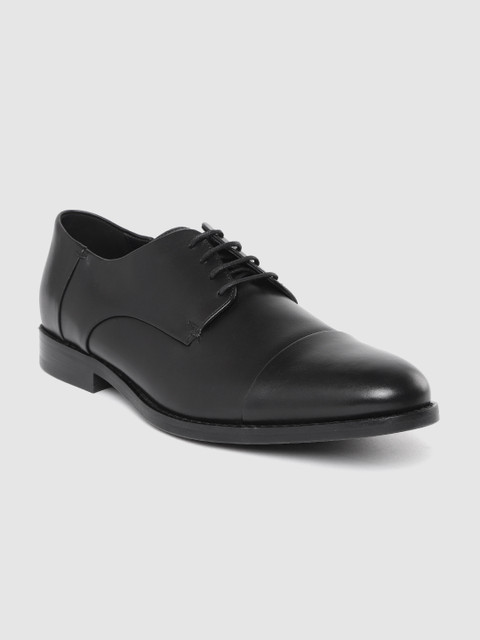 

Geox Men Black Solid Leather Formal Derbys