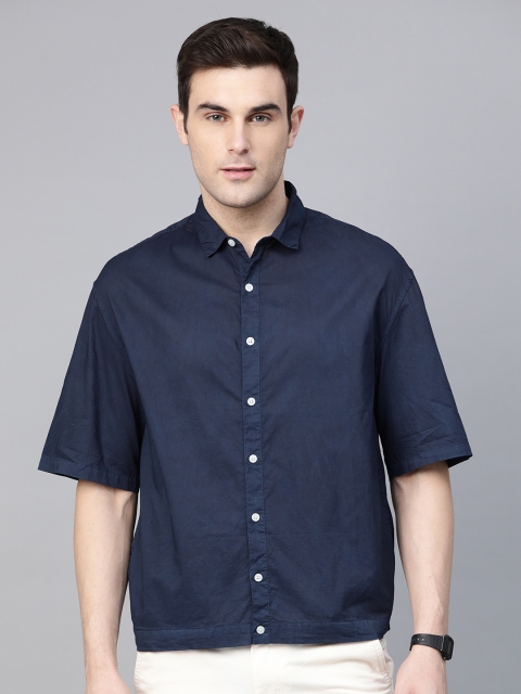 

Bhaane Men Navy Blue Pure Cotton Boxy Solid Casual Shirt