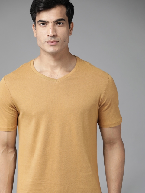 

The Roadster Lifestyle Co Men Khaki Pure Cotton Solid V-Neck T-shirt