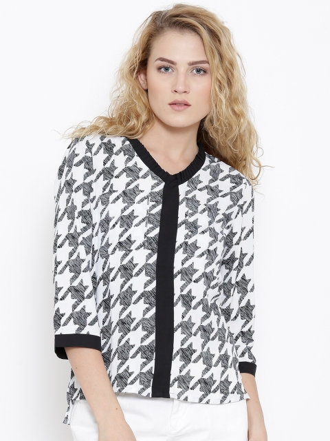 

RARE White & Black Houndstooth Print Top