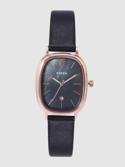 

Fossil Women Black Analogue Watch BQ3607