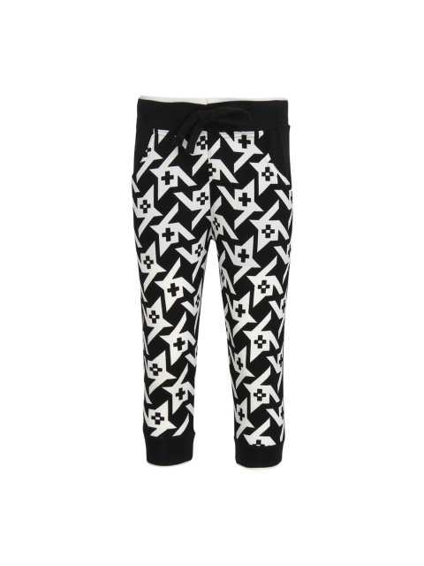

Cayman Boys Black & White Printed Pyjamas
