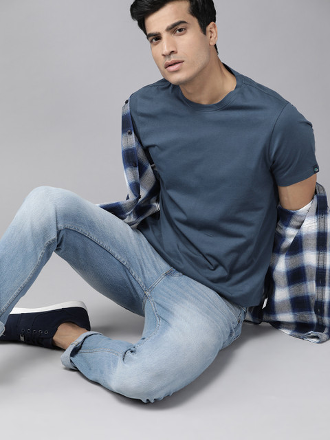 

Roadster GreenTurn Men Teal Blue Organic Cotton Solid Sustainable T-shirt