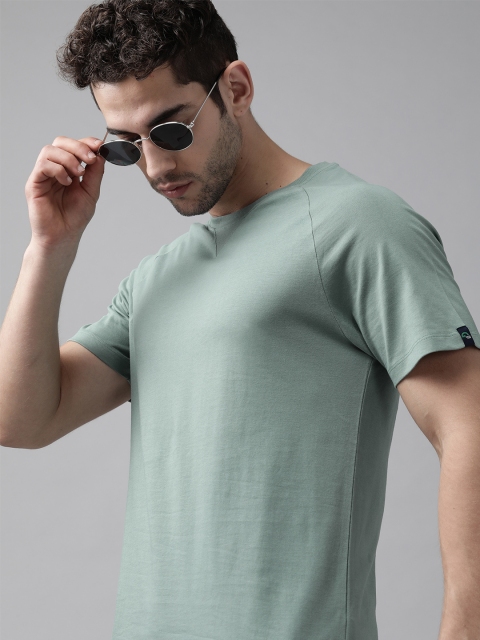 

Roadster Men Sea Green Solid Organic Cotton Green Turn Round Neck T-shirt