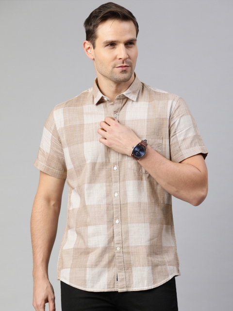 

Louis Philippe Sport Men Beige & White Slim Fit Checked Casual Shirt
