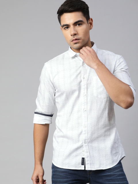 

Louis Philippe Jeans Men White & Black Slim Fit Checked Pure Cotton Casual Shirt