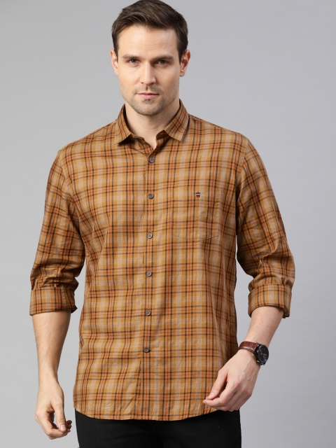 

Louis Philippe Sport Men Camel Brown & Black Slim Fit Checked Casual Shirt