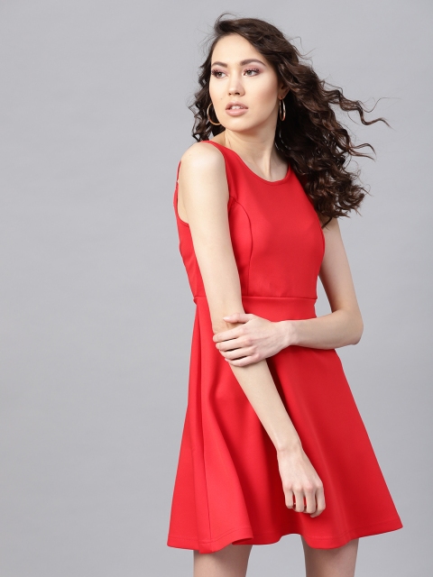 

SASSAFRAS Women Red Solid Fit and Flare Dress