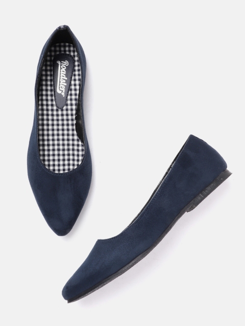 

Roadster Women Navy Blue Solid Suede Finish Ballerinas