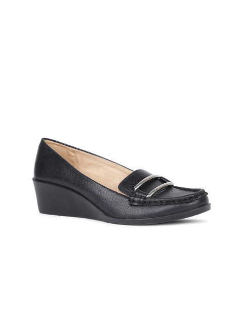 

Naturalizer Women Black Solid Pumps