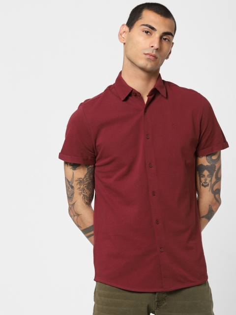 

Jack & Jones Men Maroon Regular Fit Solid Casual Shirt