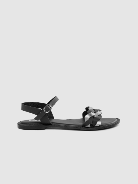 

The Roadster Lifestyle Co Women Black & Metallic-Toned Colourblocked Open Toe Flats