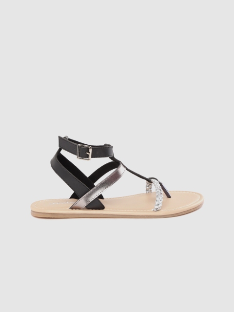 

DressBerry Women Black & Gunmetal-Toned Braided Open Toe Flats
