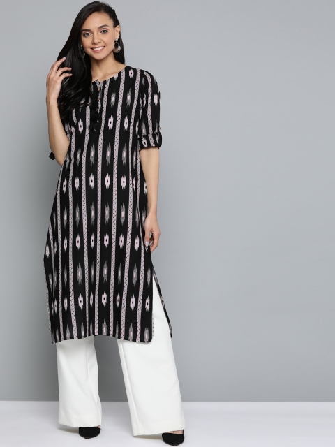 

HERE&NOW Women Black & Off-White Printed Straight Kurta