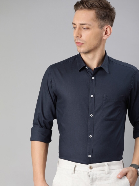 

Indian Terrain Men Navy Blue Slim Fit Solid Anti-Viral Smart Casual Shirt
