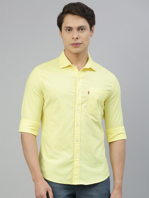 

Levis Men Yellow Slim Fit Solid Casual Shirt
