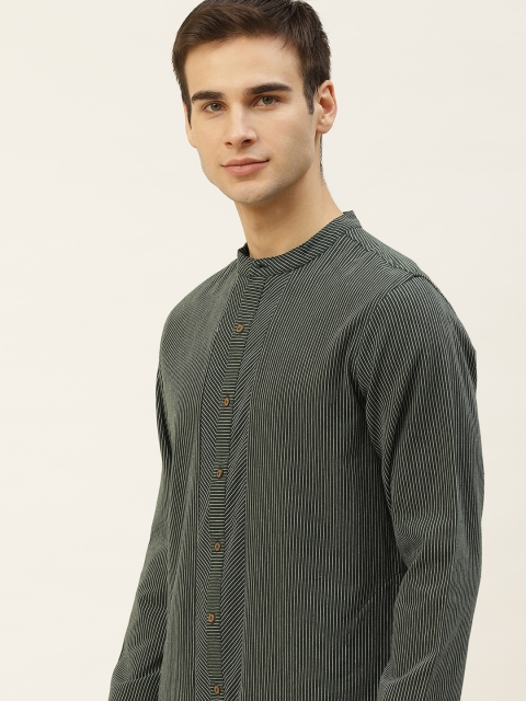 

House of Pataudi Men Green & White Striped Pure Cotton Kurta with Trousers