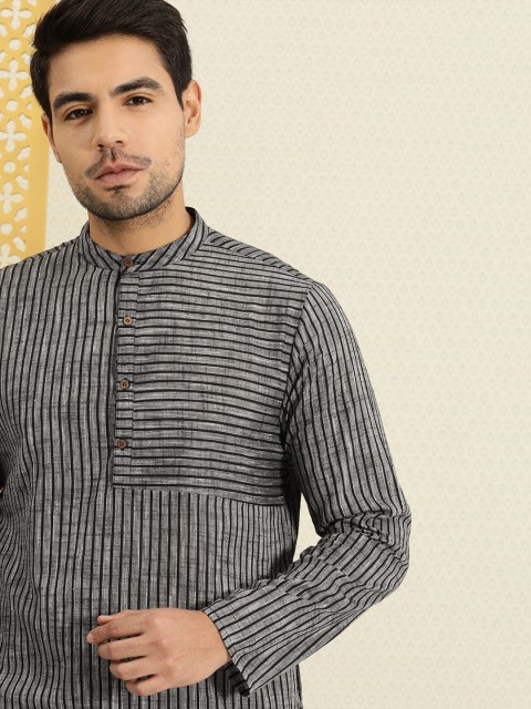 

House of Pataudi Men Black & Grey Striped Straight Kurta