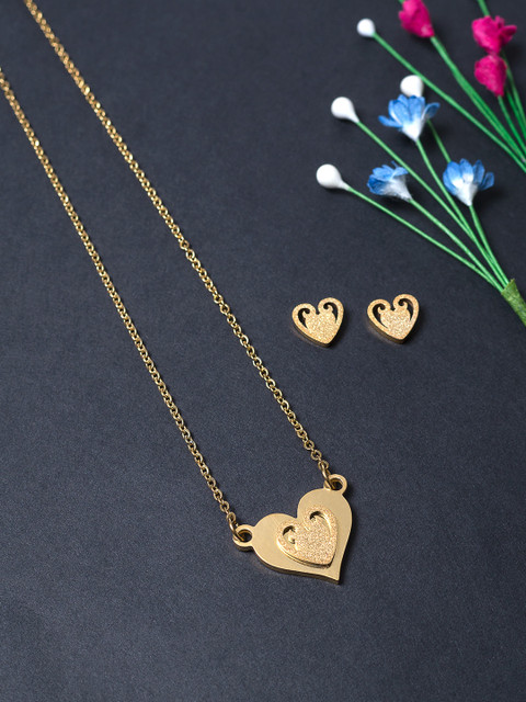 

Golden Peacock Women Gold-Toned Heart-Shaped Jewellery Set