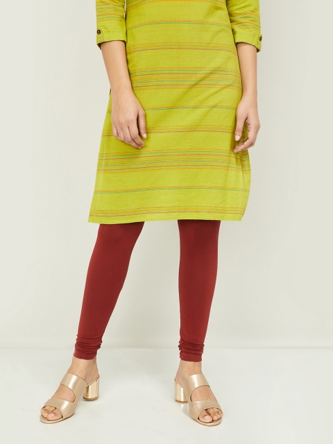 

Melange by Lifestyle Women Maroon Solid Churidar-Length Leggings