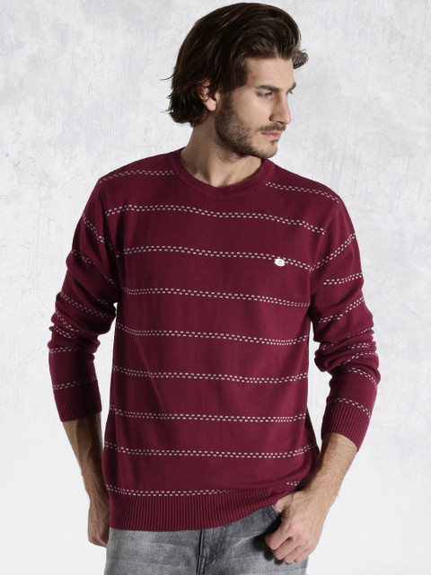 

Roadster Maroon Sweater
