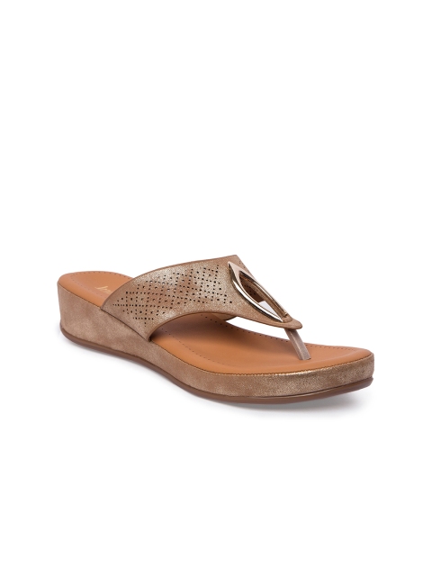 

Inc 5 Women Beige Solid Heels