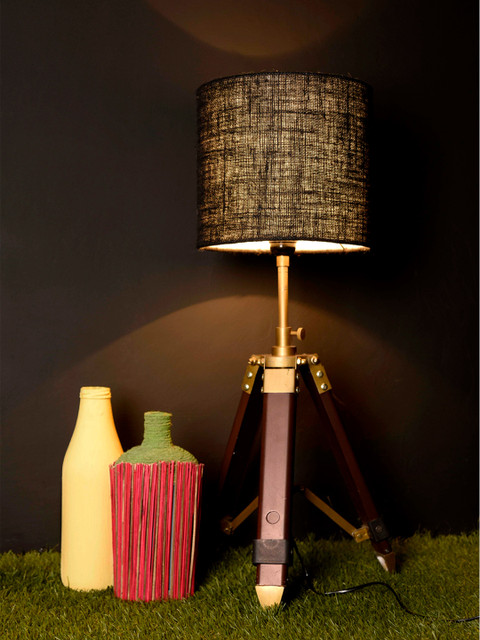 

green girgit Black Solid Contemporary Table Lamp with Shade