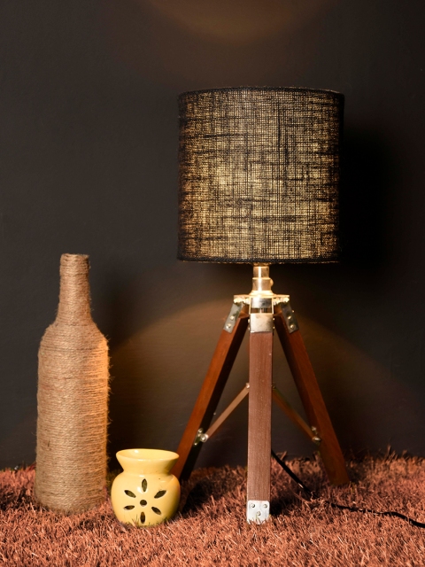 

green girgit Black Solid Contemporary Table Lamp with Jute Shade