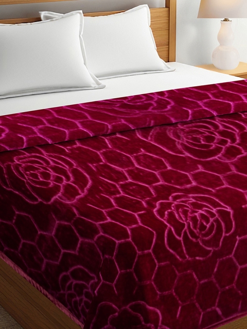 

Ispace Maroon Honey Comb & Floral Heavy Winter 400 GSM Double Bed Blanket