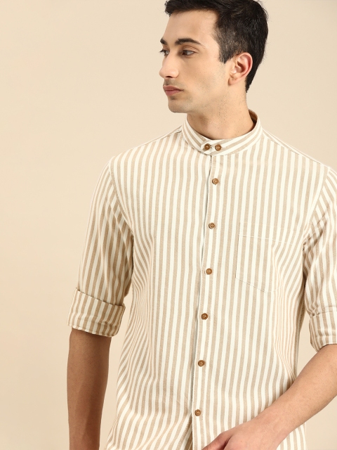 

ether Men Beige & Off-White Regular Fit Striped Casual Shirt