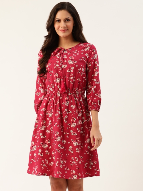 

Chemistry Women Maroon & White Printed Fit & Flare Dress