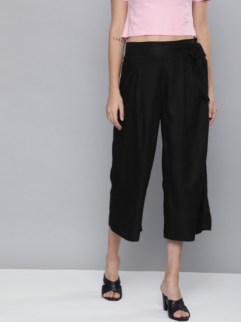 

Chemistry Women Black Solid Wide Leg Cropped Palazzos