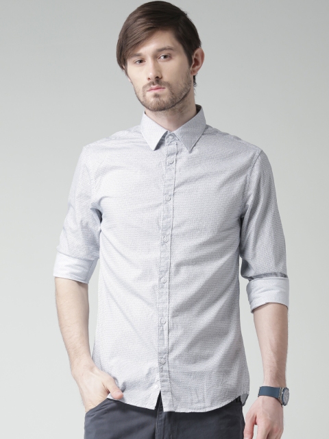 

Celio White & Blue Printed Casual Shirt