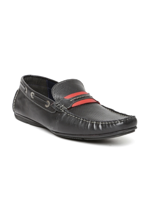 

Alberto Torresi Men Black Textured Leather Loafers