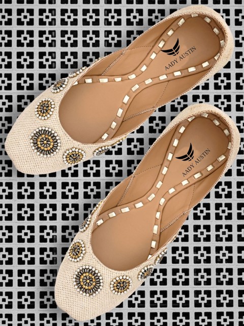 

AADY AUSTIN Women Beige Solid Canvas Mojaris