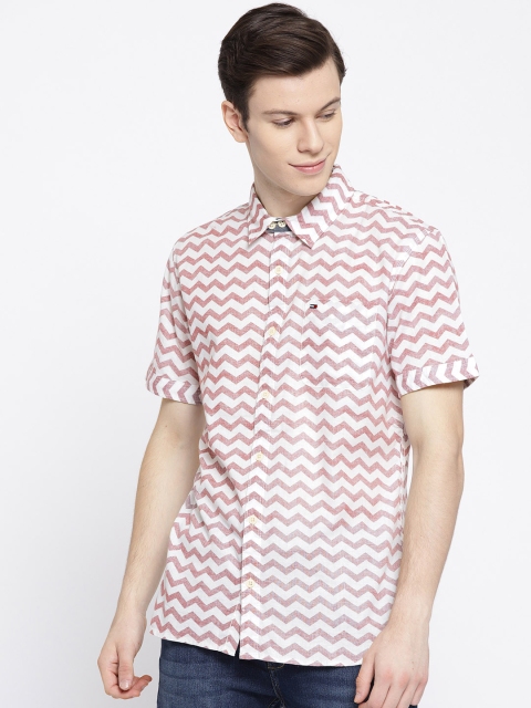 

Tommy Hilfiger White & Mauve Chevron Print Casual Shirt
