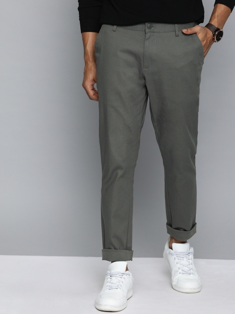 

Mast & Harbour Men Grey Regular Fit Solid Chinos