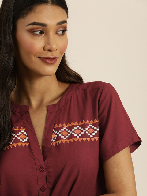 

all about you Maroon Embroidered Detail Top