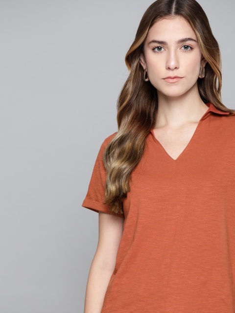 

Chemistry Women Rust Brown Solid Cotton Polo Collar Pure Cotton T-shirt
