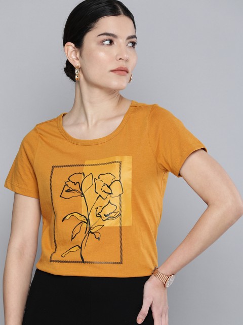 

Chemistry Women Mustard Yellow & Black Floral Printed Round Neck T-shirt