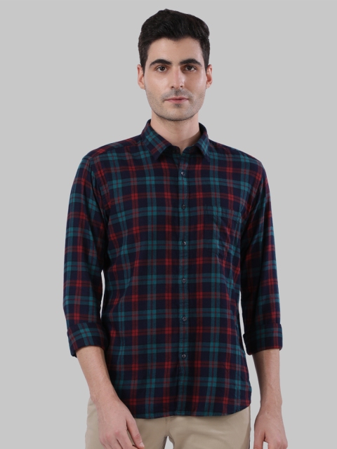 

Next Look Men Green & Red Regular Fit Checked Casual Shirt