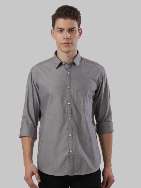 

Next Look Men Grey Regular Fit Solid Casual Shirt