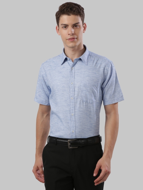 

Next Look Men Blue Regular Fit Solid Formal Shirt