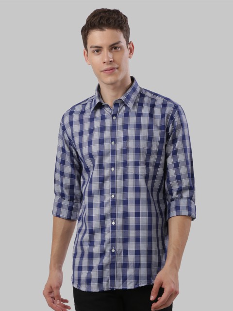 

Next Look Men Blue Regular Fit Checked Casual Shirt