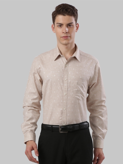 

Next Look Men Beige Regular Fit Self Design Formal Shirt