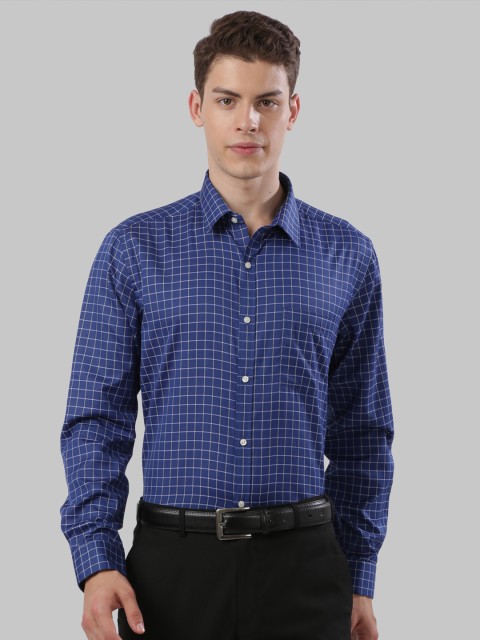 

Next Look Men Blue Regular Fit Checked Casual Shirt